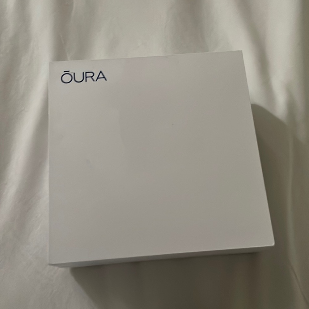 NEW! Oura Gen3 Smart Ring - Size 8
